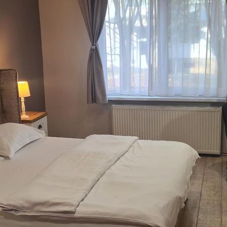 Maris Apartment Targu Mures Exterior photo